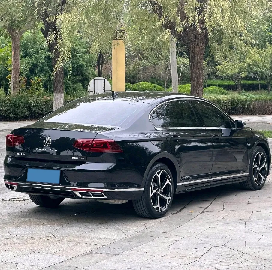 2023 Volkswagen Magotan 1.4T 150HP L4 7DCT,autocango,china used car exporter,china ev exporter,chinese used car exporter,chinese used ev exporter