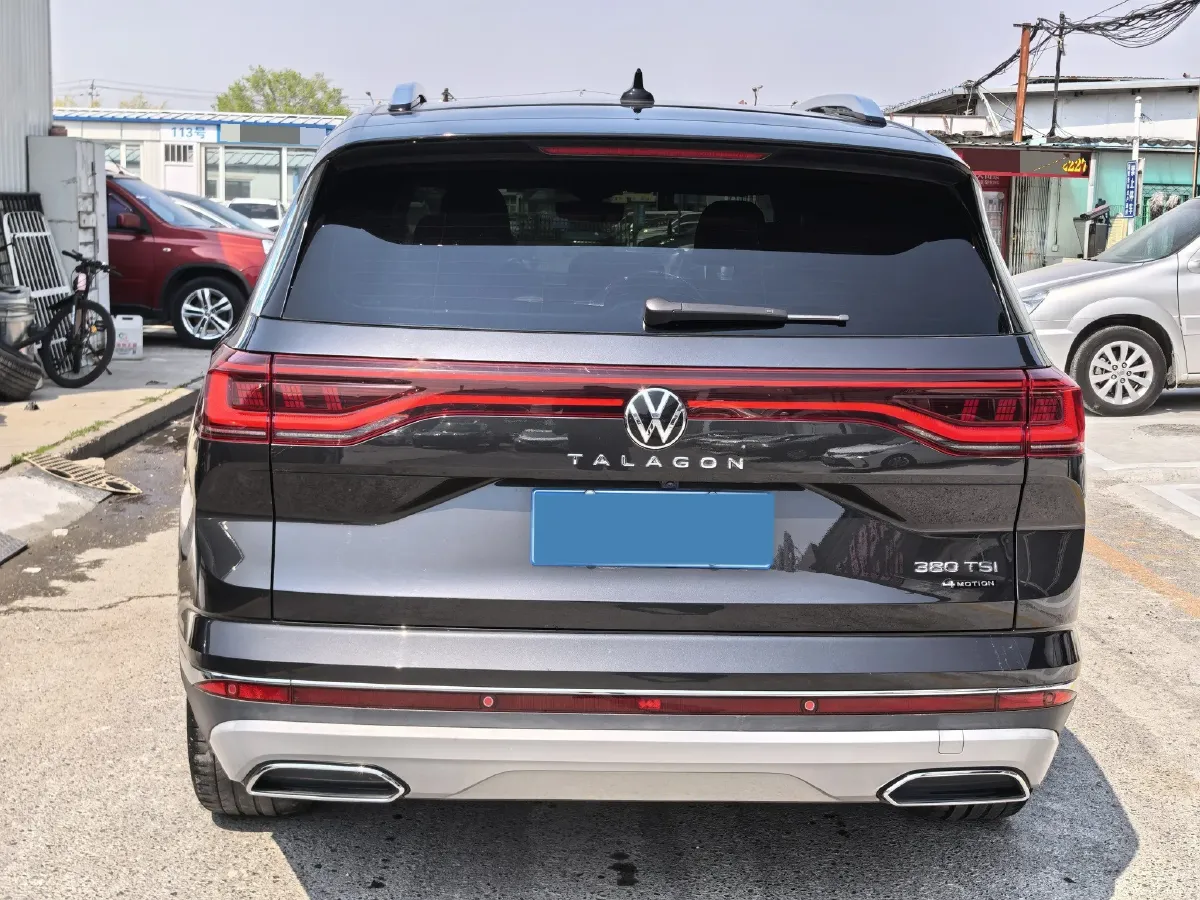 2021 Volkswagen Talagon 2.0T 220HP L4 7DCT,autocango,china used car exporter,china ev exporter,chinese used car exporter,chinese used ev exporter