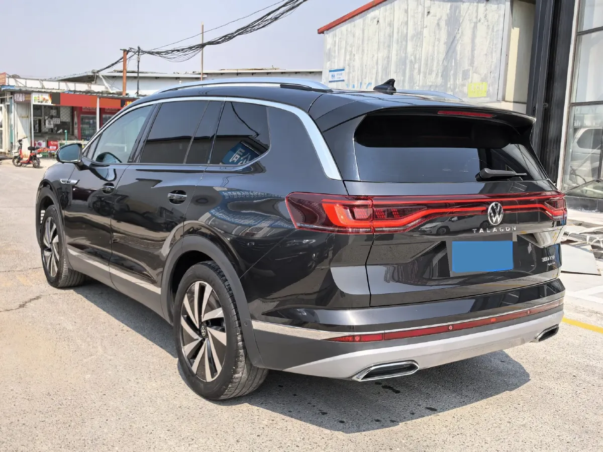 2021 Volkswagen Talagon 2.0T 220HP L4 7DCT,autocango,china used car exporter,china ev exporter,chinese used car exporter,chinese used ev exporter
