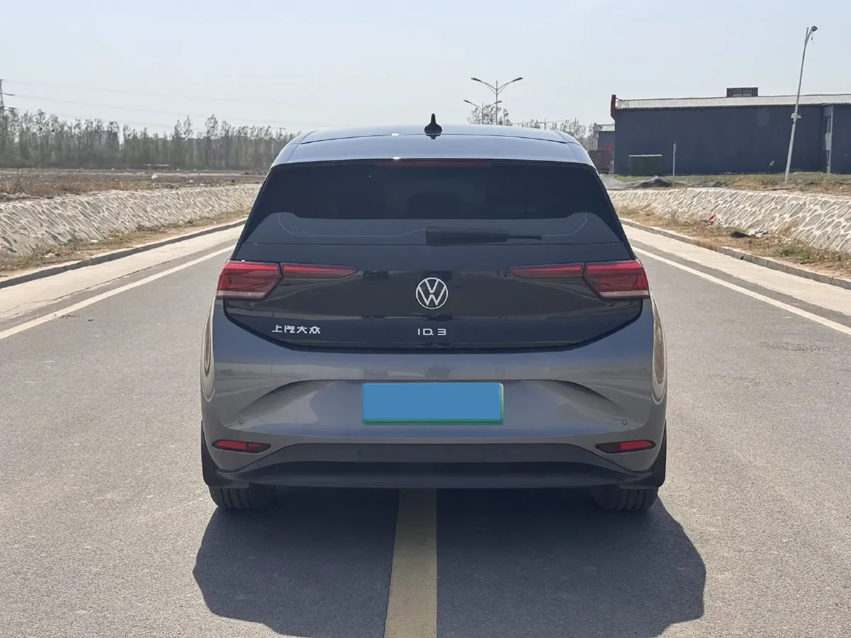 2023 Volkswagen ID.3 BEV 52.8KWH,autocango,china used car exporter,china ev exporter,chinese used car exporter,chinese used ev exporter