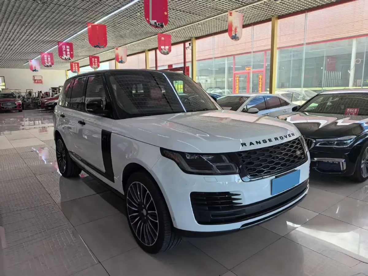 2018 Land Rover Range Rover Evoque 2.0T 241HP L4 9AT,autocango,china used car exporter,china ev exporter,chinese used car exporter,chinese used ev exporter