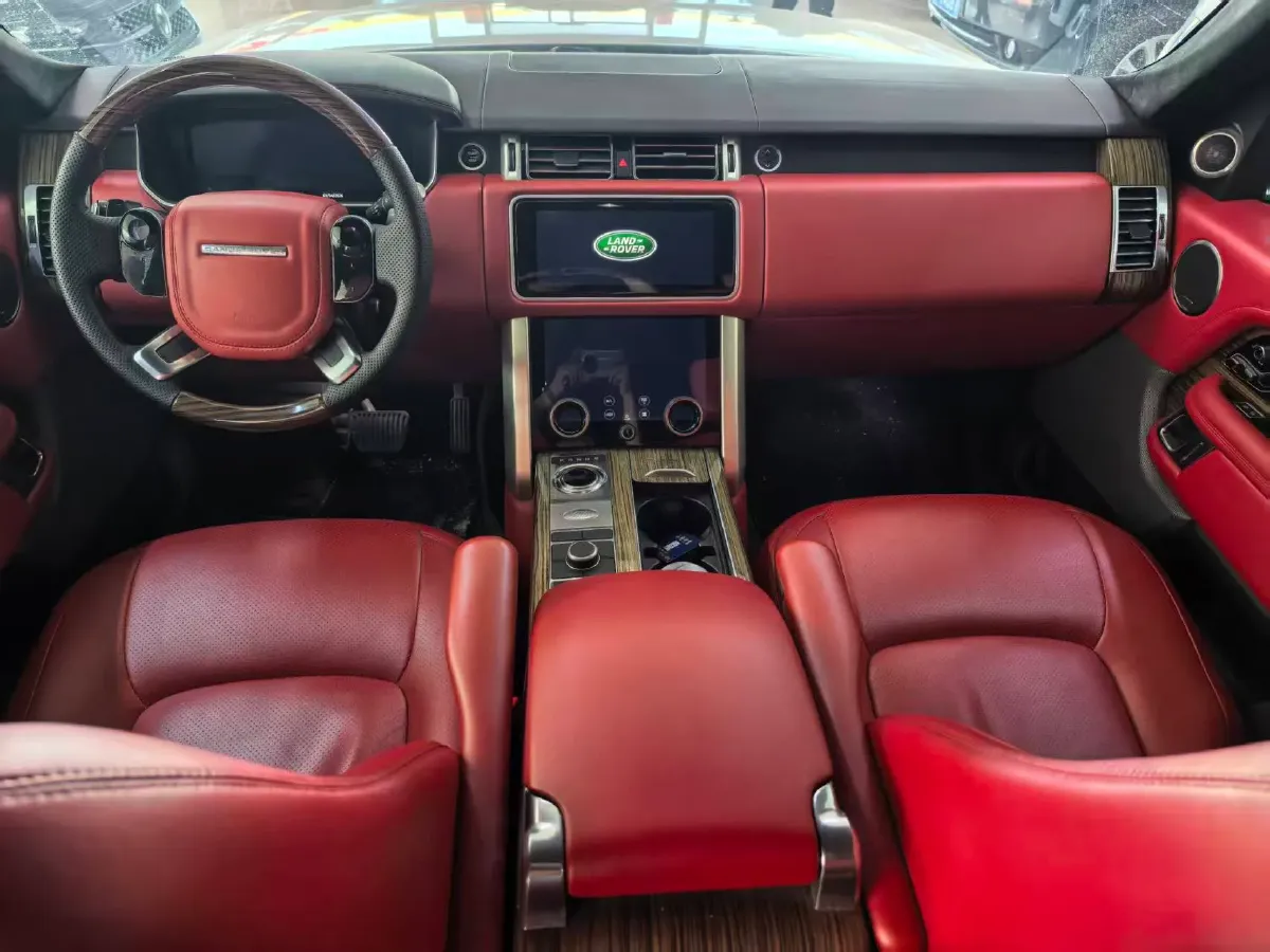 2018 Land Rover Range Rover Evoque 2.0T 241HP L4 9AT,autocango,china used car exporter,china ev exporter,chinese used car exporter,chinese used ev exporter