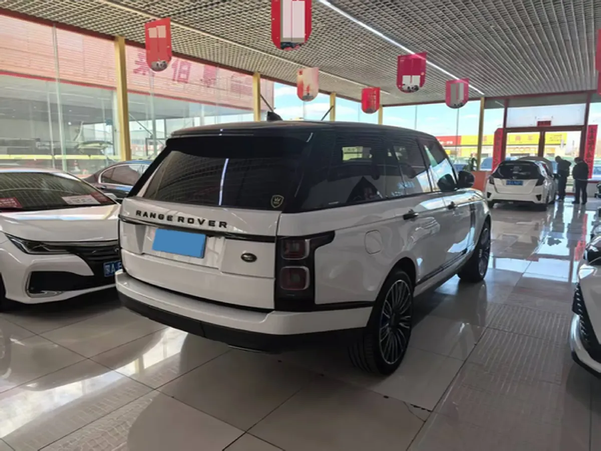 2018 Land Rover Range Rover Evoque 2.0T 241HP L4 9AT,autocango,china used car exporter,china ev exporter,chinese used car exporter,chinese used ev exporter