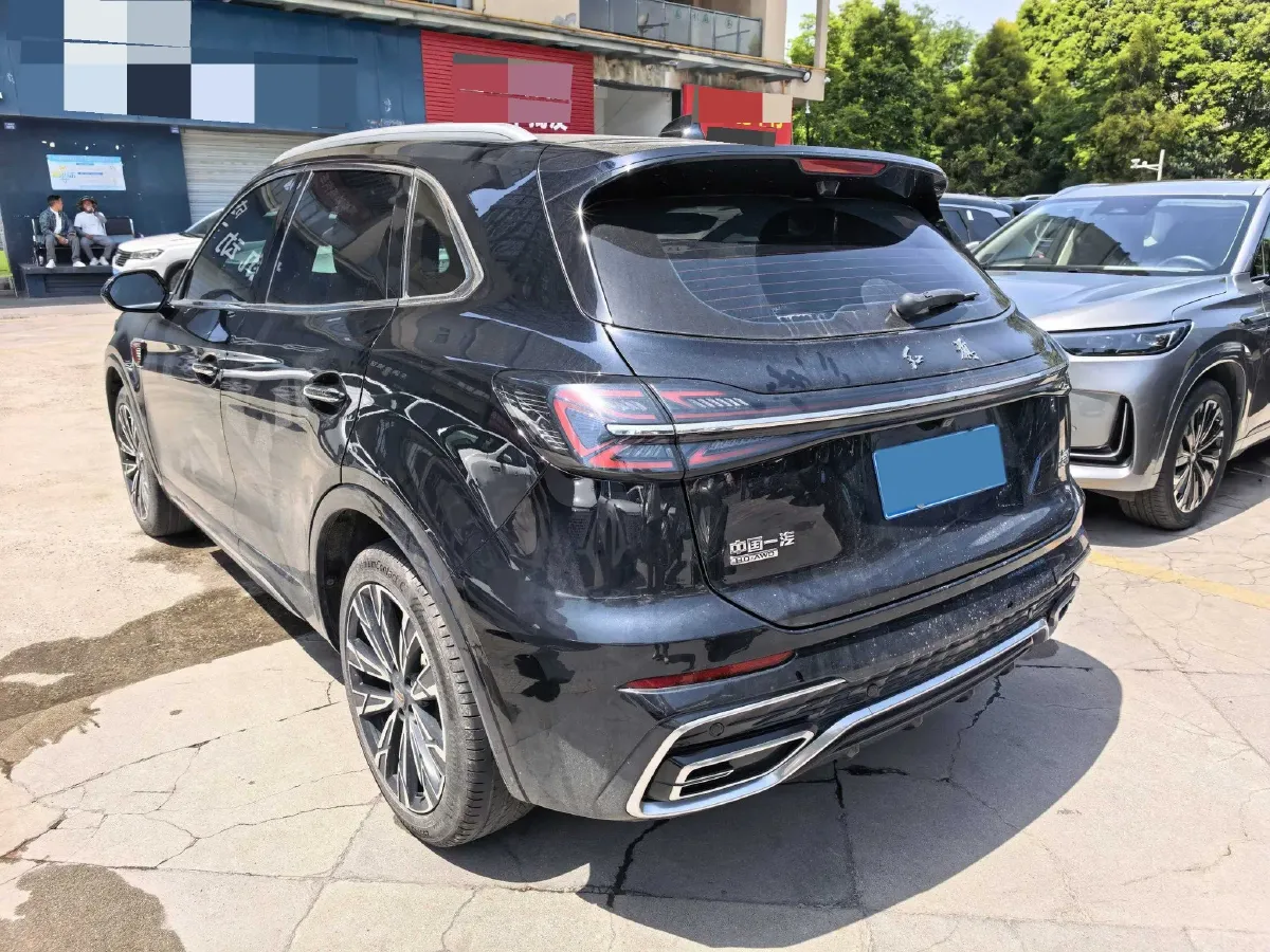 2023 HongQi HS5 2.0T 252HP L4 8AT,autocango,china used car exporter,china ev exporter,chinese used car exporter,chinese used ev exporter