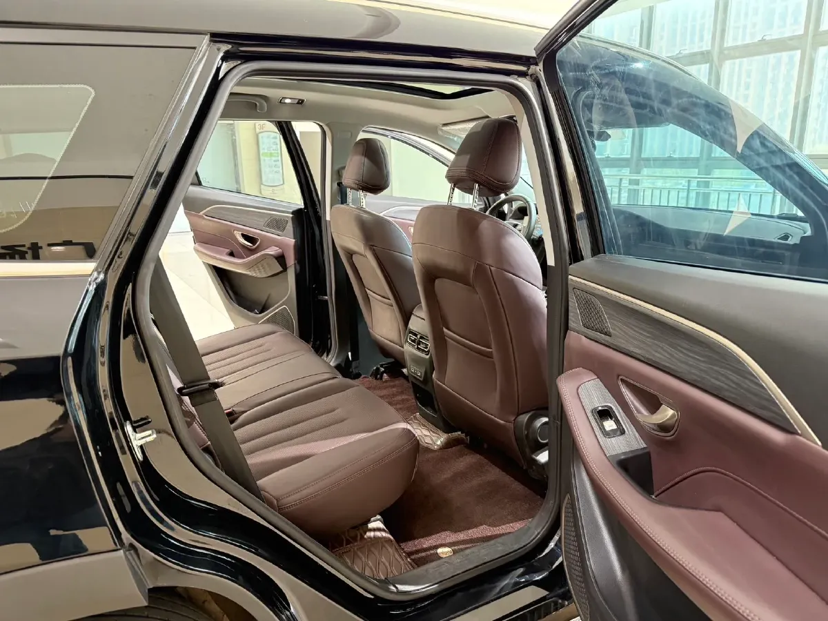 2024 Jetour X90 Plus 1.6T 197HP L4 7DCT,autocango,china used car exporter,china ev exporter,chinese used car exporter,chinese used ev exporter