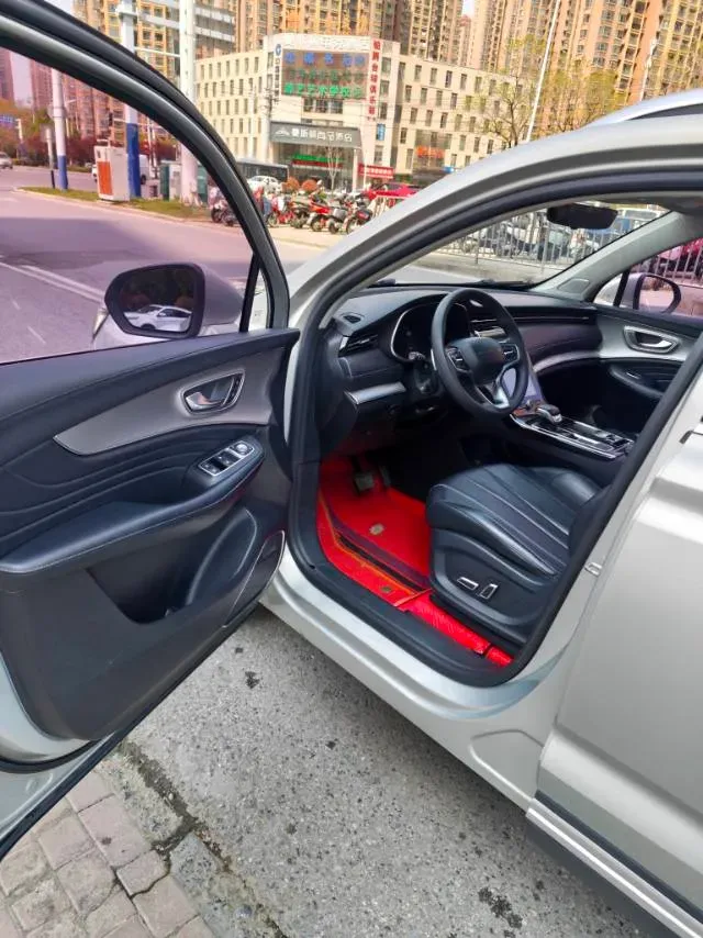 2019 Roewe RX5 MAX 1.5T 173HP L4 6AT,autocango,china used car exporter,china ev exporter,chinese used car exporter,chinese used ev exporter