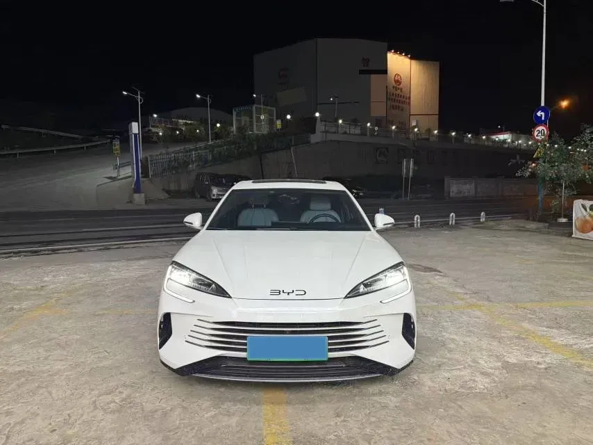 2024 BYD Seal 1.5L 110HP L4 E-CVT PHEV 17.6KWH,autocango,china used car exporter,china ev exporter,chinese used car exporter,chinese used ev exporter