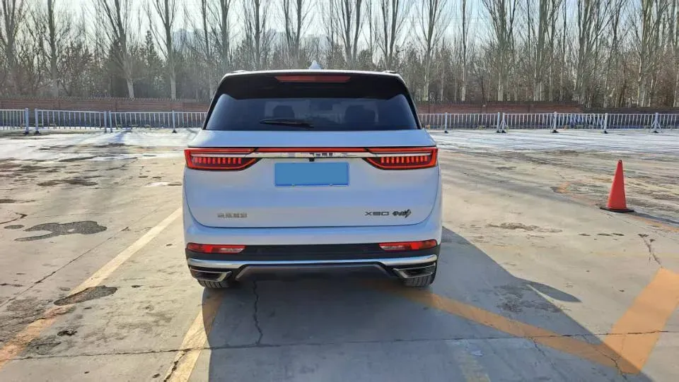 2022 Jetour X90 2.0T 254HP L4 7DCT,autocango,china used car exporter,china ev exporter,chinese used car exporter,chinese used ev exporter