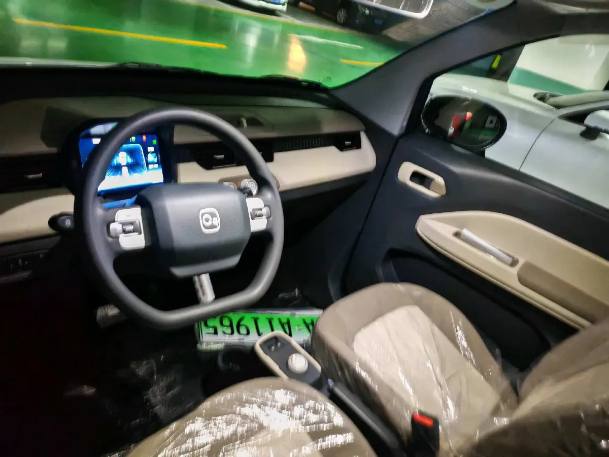 2025 Chery QQ Ice Cream BEV 13.98KWH,autocango,china used car exporter,china ev exporter,chinese used car exporter,chinese used ev exporter