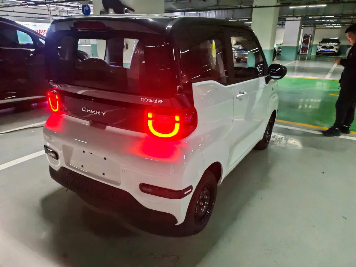 2025 Chery QQ Ice Cream BEV 13.98KWH,autocango,china used car exporter,china ev exporter,chinese used car exporter,chinese used ev exporter