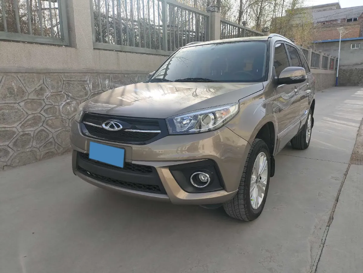 2018 Chery Tiggo 3 1.6L 126HP L4 5MT,autocango,china used car exporter,china ev exporter,chinese used car exporter,chinese used ev exporter