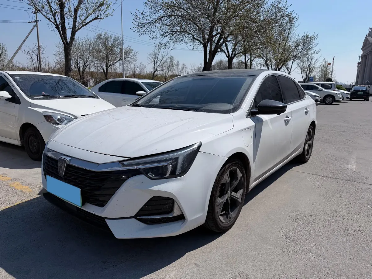 2020 Roewe i6 MAX 1.5T 169HP L4 AMT PHEV,autocango,china used car exporter,china ev exporter,chinese used car exporter,chinese used ev exporter
