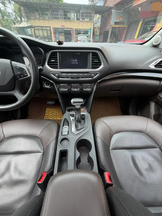 2017 GAC Trumpchi GS4 1.5T 152HP L4 6AT,autocango,china used car exporter,china ev exporter,chinese used car exporter,chinese used ev exporter