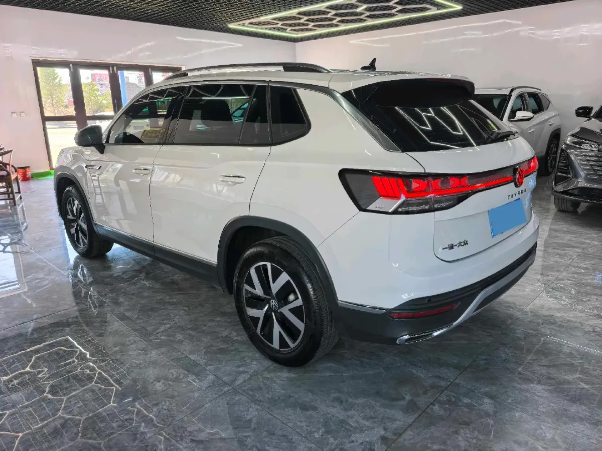 2023 Volkswagen Tayron 1.4T 150HP L4 7DCT,autocango,china used car exporter,china ev exporter,chinese used car exporter,chinese used ev exporter