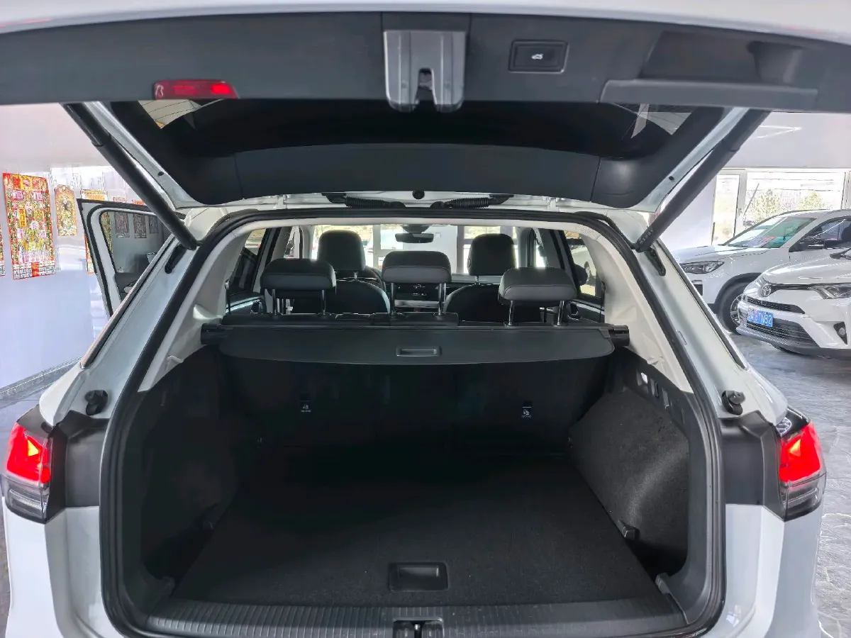 2023 Volkswagen Tayron 1.4T 150HP L4 7DCT,autocango,china used car exporter,china ev exporter,chinese used car exporter,chinese used ev exporter