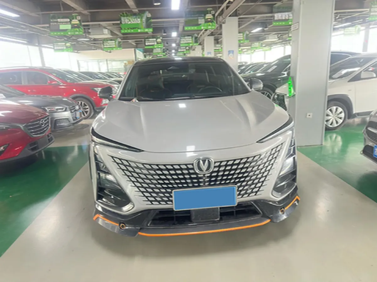 2022 ChangAn UNI-T 1.5T 188HP L4 7DCT,autocango,china used car exporter,china ev exporter,chinese used car exporter,chinese used ev exporter
