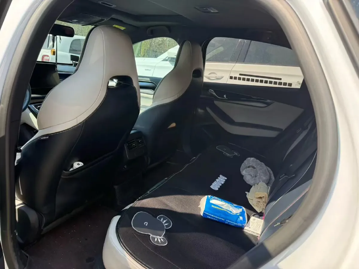 2021 Haval F7 1.5T 169HP L4 7DCT,autocango,china used car exporter,china ev exporter,chinese used car exporter,chinese used ev exporter