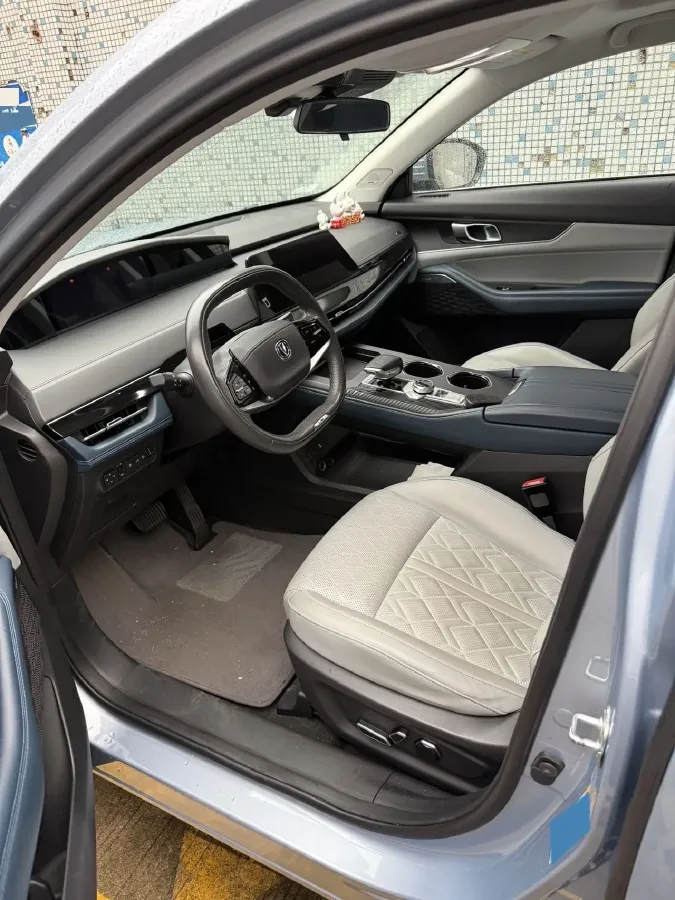 2022 Chevrolet Menlo BEV 61.1KWH,autocango,china used car exporter,china ev exporter,chinese used car exporter,chinese used ev exporter