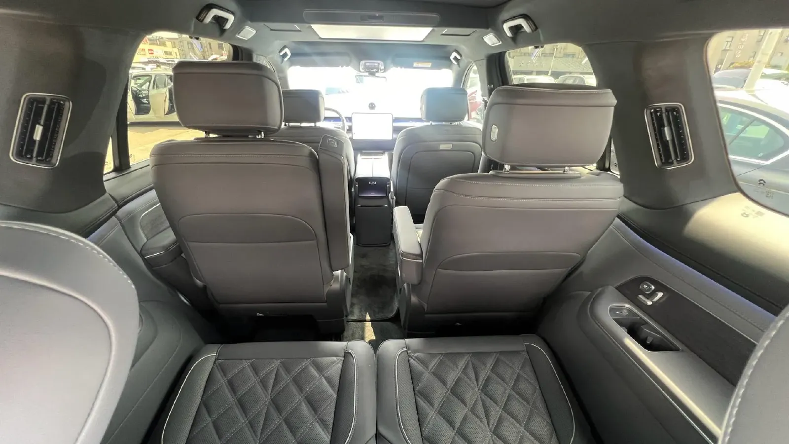 2026 NIO ES8 BEV,autocango,china used car exporter,china ev exporter,chinese used car exporter,chinese used ev exporter