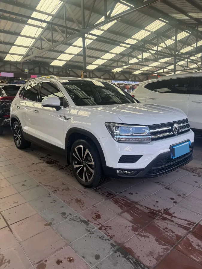 2021 Volkswagen Tharu 1.4T 150HP L4 7DCT,autocango,china used car exporter,china ev exporter,chinese used car exporter,chinese used ev exporter