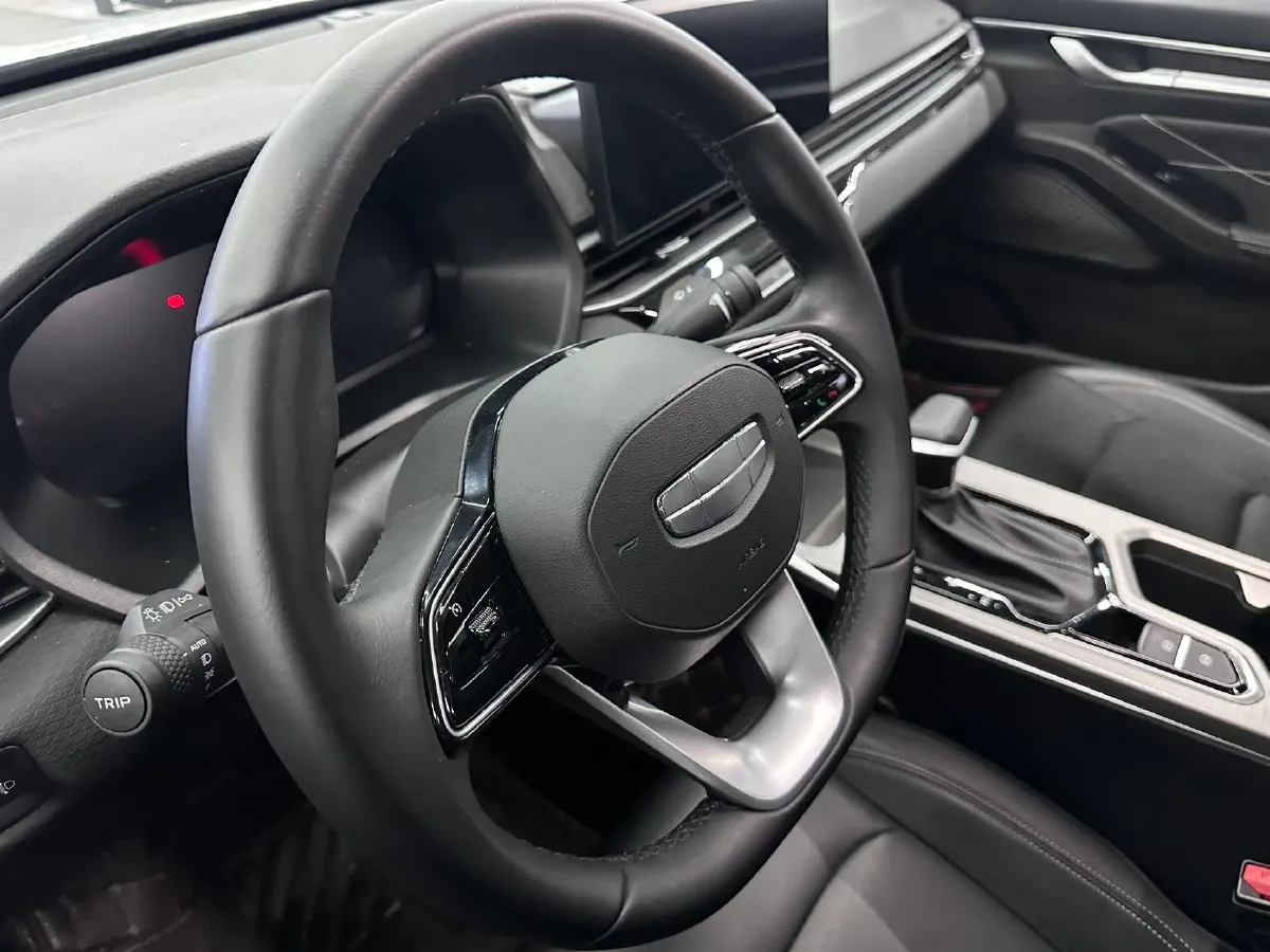 2025 Geely Emgrand 1.5L 127HP L4 CVT,autocango,china used car exporter,china ev exporter,chinese used car exporter,chinese used ev exporter