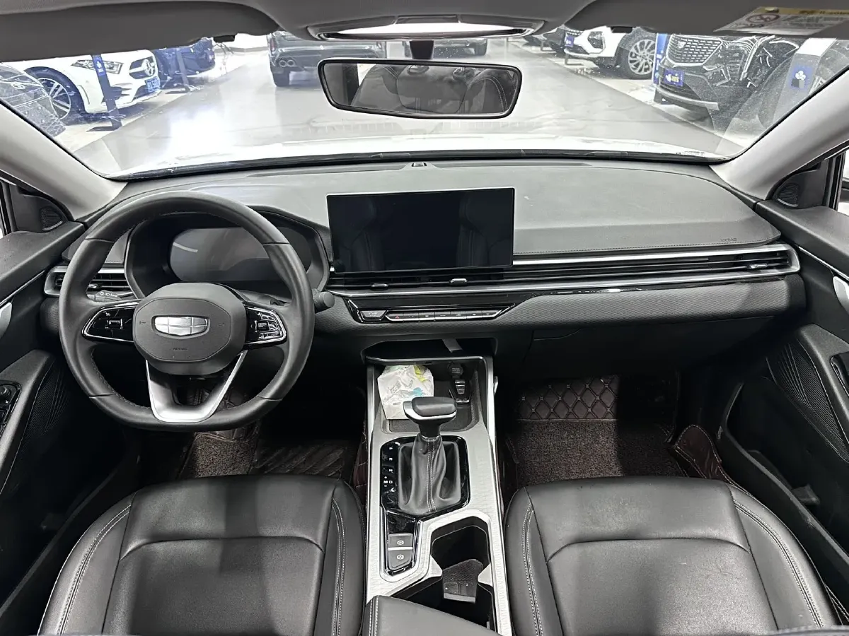 2025 Geely Emgrand 1.5L 127HP L4 CVT,autocango,china used car exporter,china ev exporter,chinese used car exporter,chinese used ev exporter