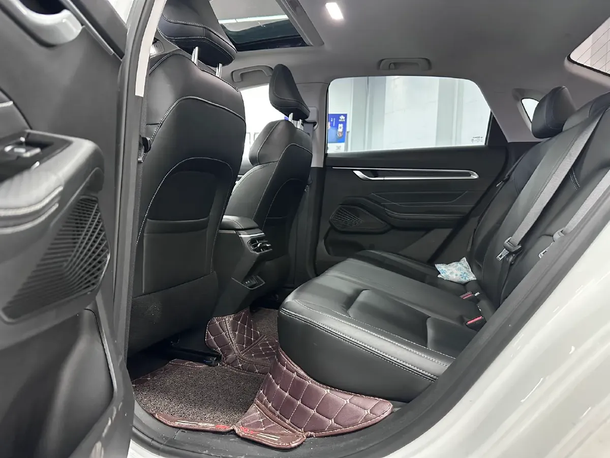 2025 Geely Emgrand 1.5L 127HP L4 CVT,autocango,china used car exporter,china ev exporter,chinese used car exporter,chinese used ev exporter