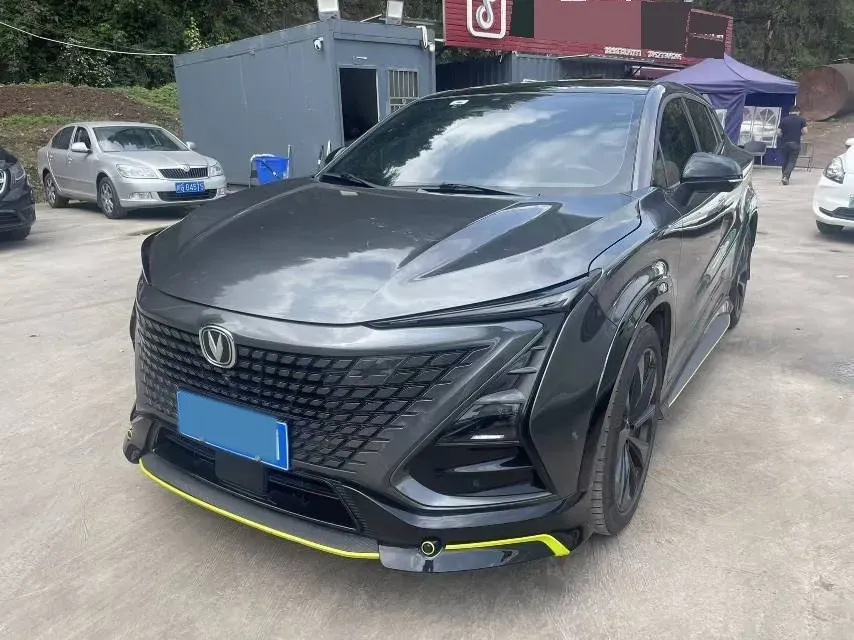 2022 ChangAn UNI-T 1.5T 188HP L4 7DCT,autocango,china used car exporter,china ev exporter,chinese used car exporter,chinese used ev exporter