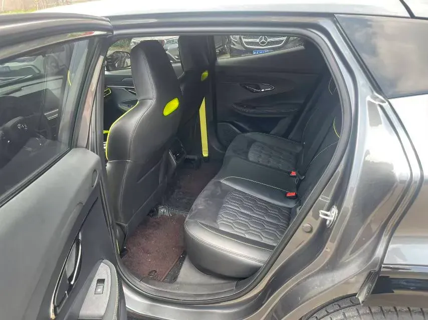 2022 ChangAn UNI-T 1.5T 188HP L4 7DCT,autocango,china used car exporter,china ev exporter,chinese used car exporter,chinese used ev exporter