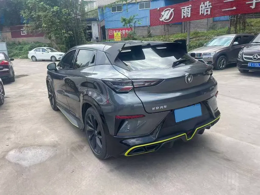 2022 ChangAn UNI-T 1.5T 188HP L4 7DCT,autocango,china used car exporter,china ev exporter,chinese used car exporter,chinese used ev exporter