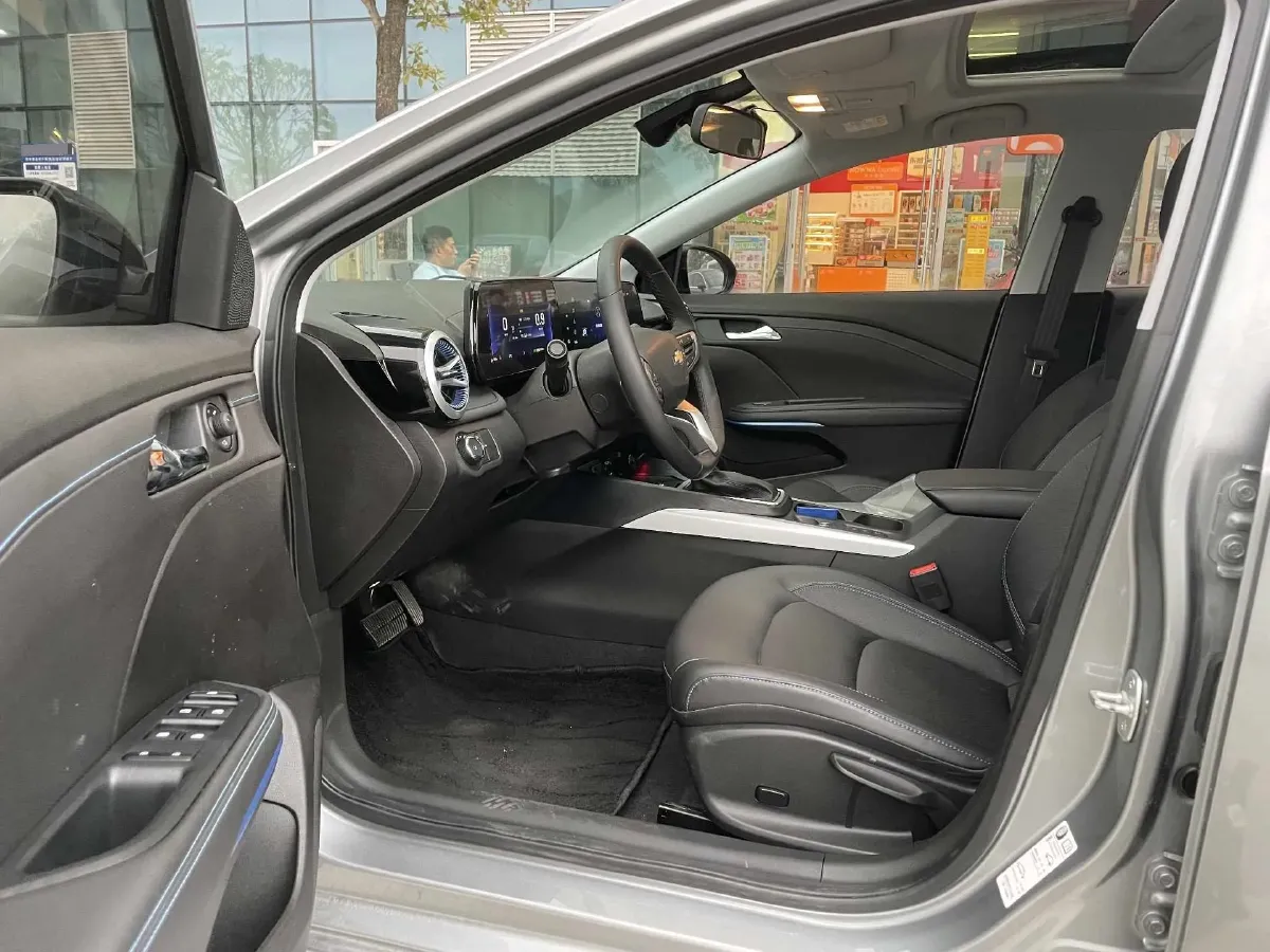 2024 Chevrolet Monza 1.3T 163HP L3 6AT,autocango,china used car exporter,china ev exporter,chinese used car exporter,chinese used ev exporter