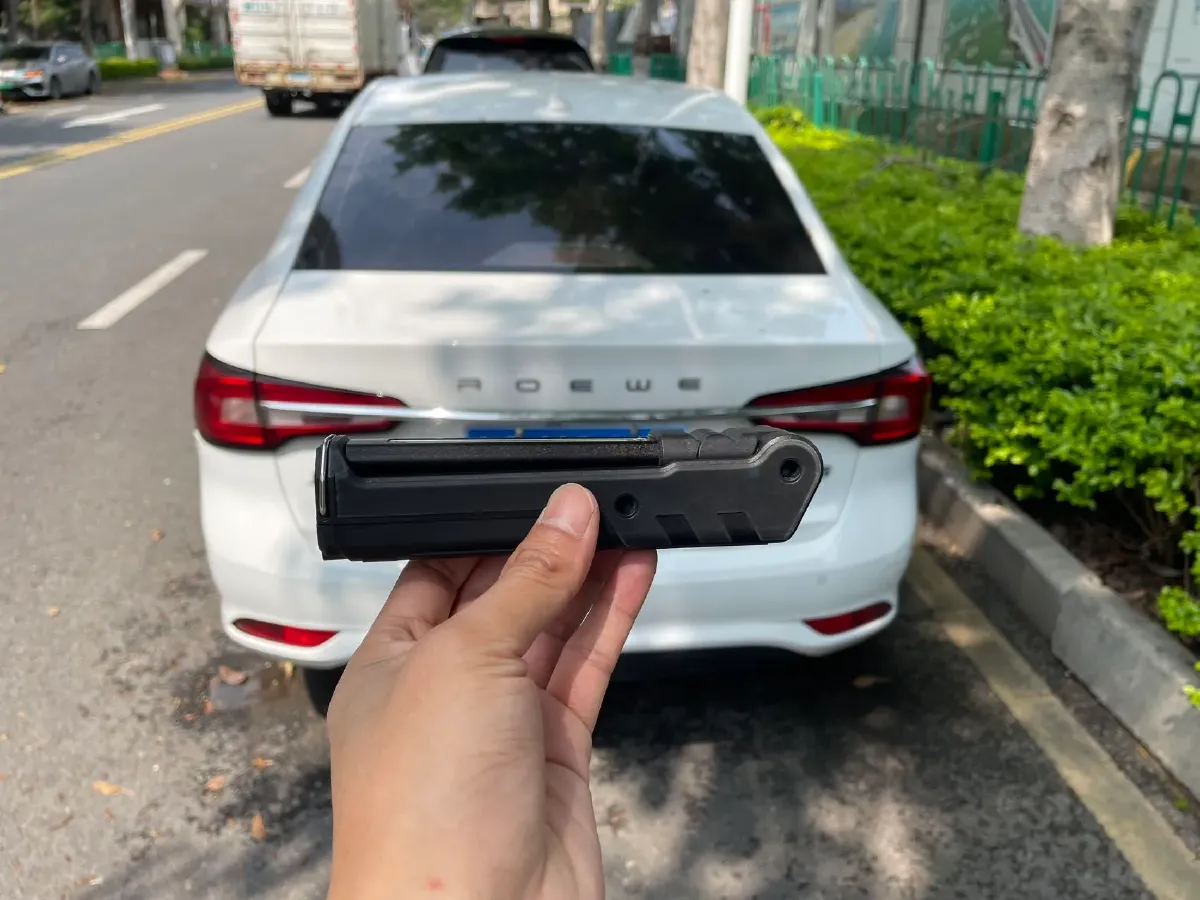 2019 Roewe i5 1.5L 120HP L4 CVT,autocango,china used car exporter,china ev exporter,chinese used car exporter,chinese used ev exporter