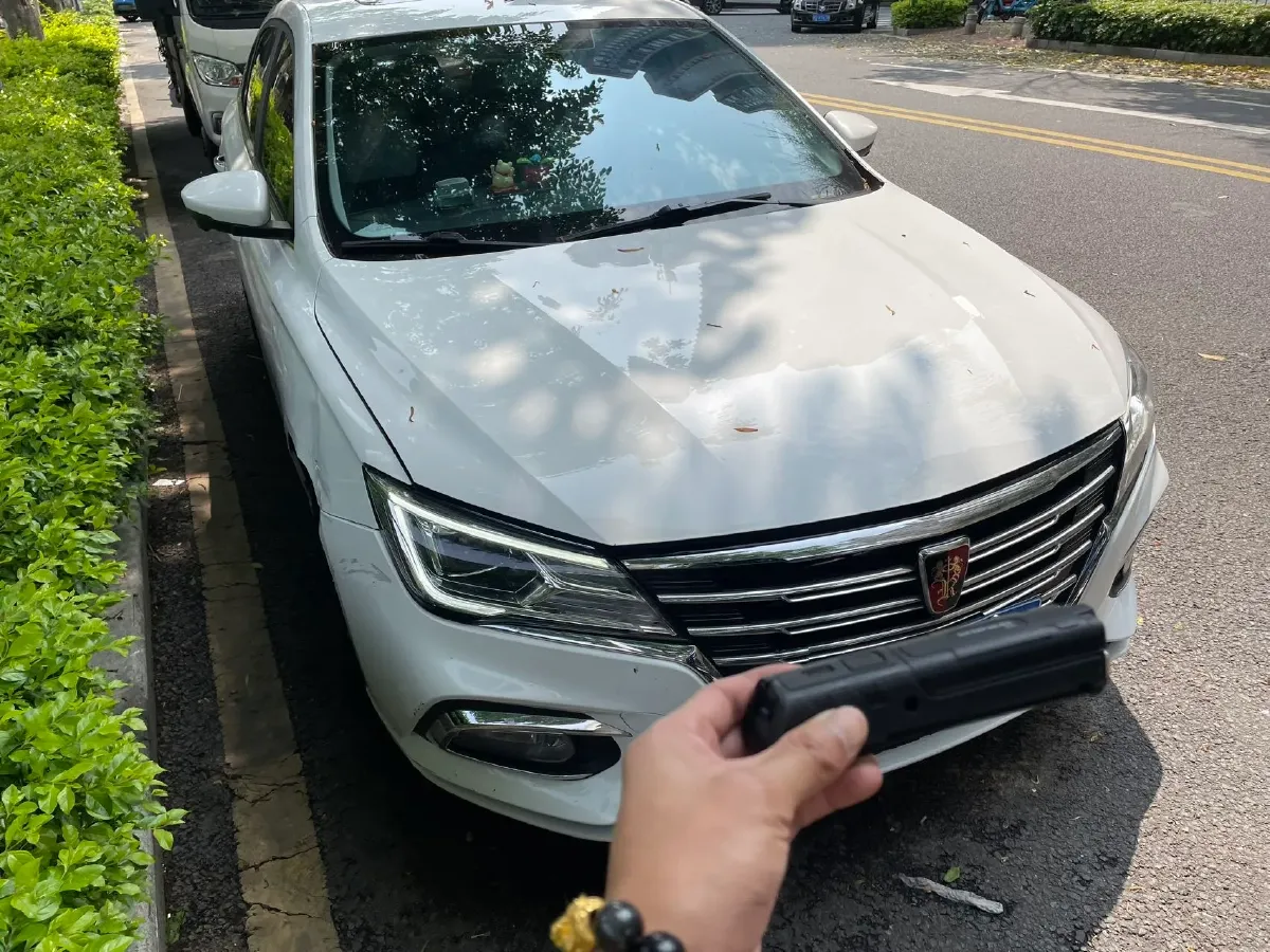 2019 Roewe i5 1.5L 120HP L4 CVT,autocango,china used car exporter,china ev exporter,chinese used car exporter,chinese used ev exporter