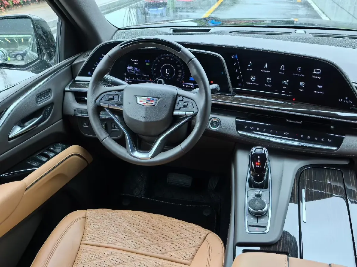 2022 Cadillac CT5 2.0T 237HP L4 10AT,autocango,china used car exporter,china ev exporter,chinese used car exporter,chinese used ev exporter