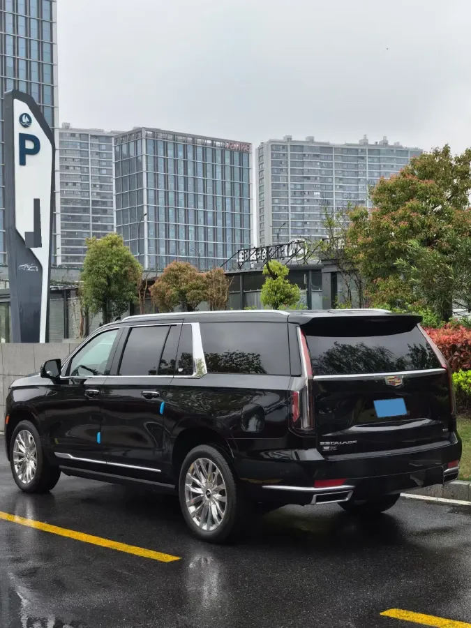 2022 Cadillac CT5 2.0T 237HP L4 10AT,autocango,china used car exporter,china ev exporter,chinese used car exporter,chinese used ev exporter