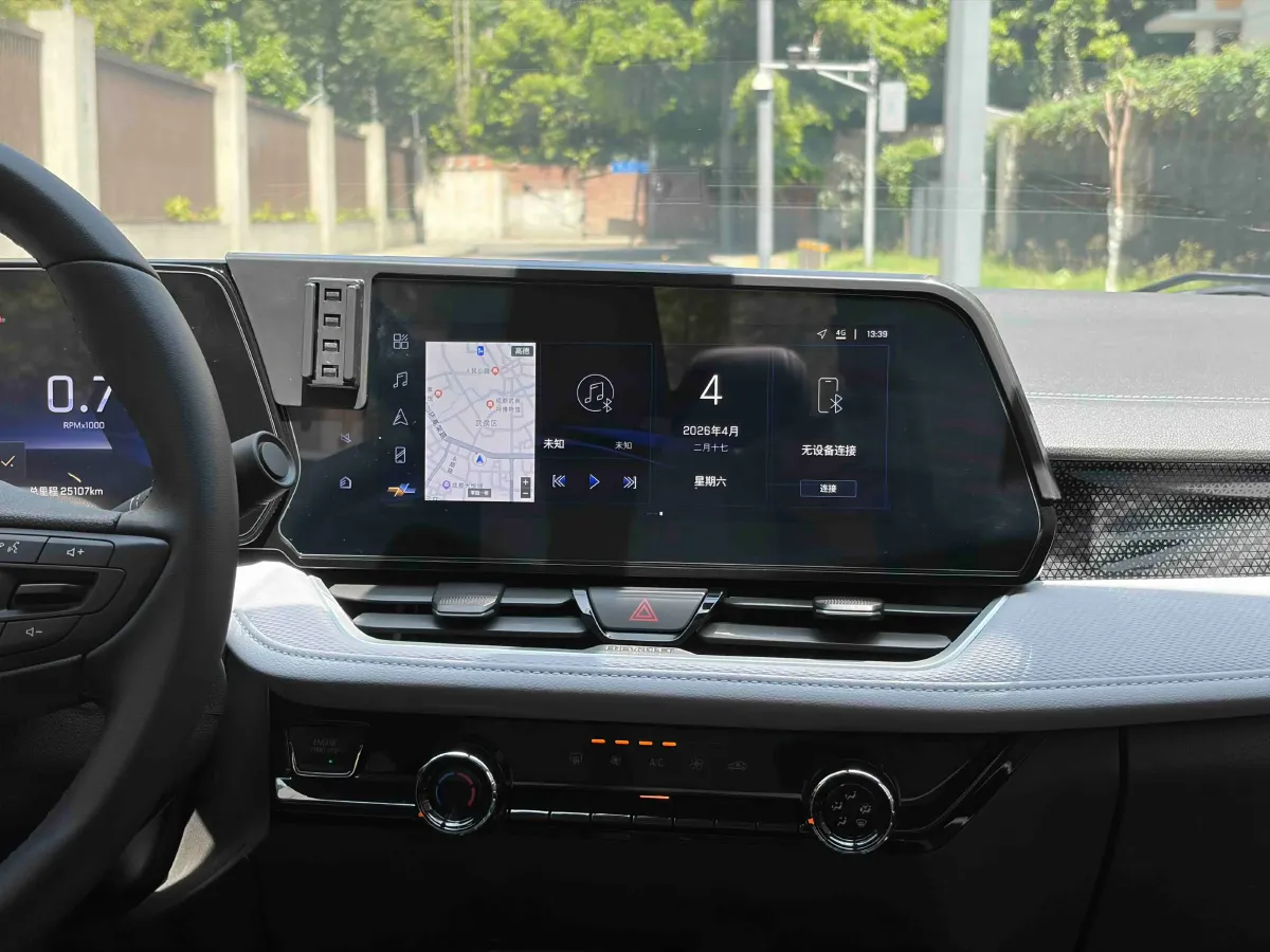 2023 Chevrolet Monza 1.5L 113HP L4 6DCT,autocango,china used car exporter,china ev exporter,chinese used car exporter,chinese used ev exporter