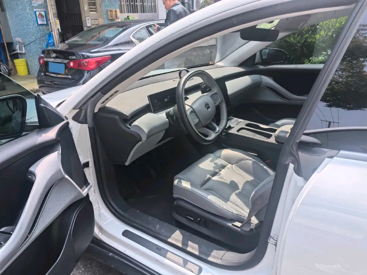 2022 JunTian HeiWuShi Youth 2.0T 203HP L4 6AT,autocango,china used car exporter,china ev exporter,chinese used car exporter,chinese used ev exporter