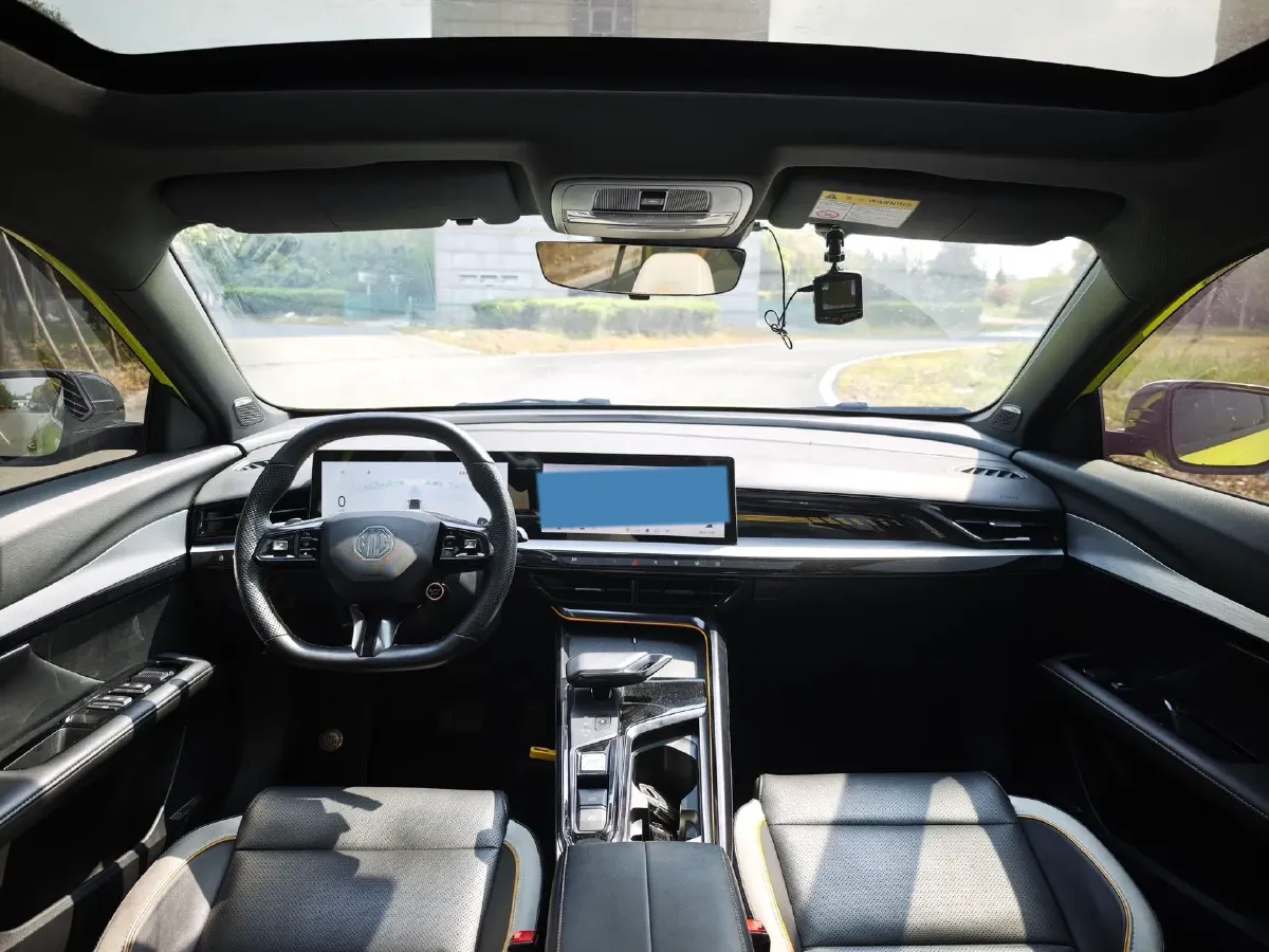 2022 MG 5 Scorpio 1.5T 181HP L4 7DCT,autocango,china used car exporter,china ev exporter,chinese used car exporter,chinese used ev exporter