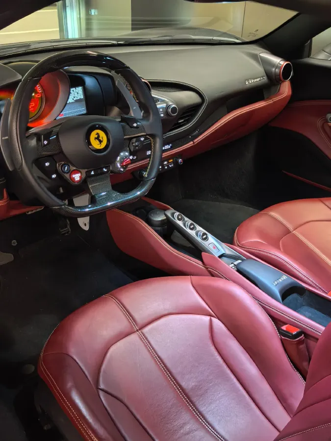 2019 Aston Martin DB11 5.2T 639HP V12 8AT,autocango,china used car exporter,china ev exporter,chinese used car exporter,chinese used ev exporter