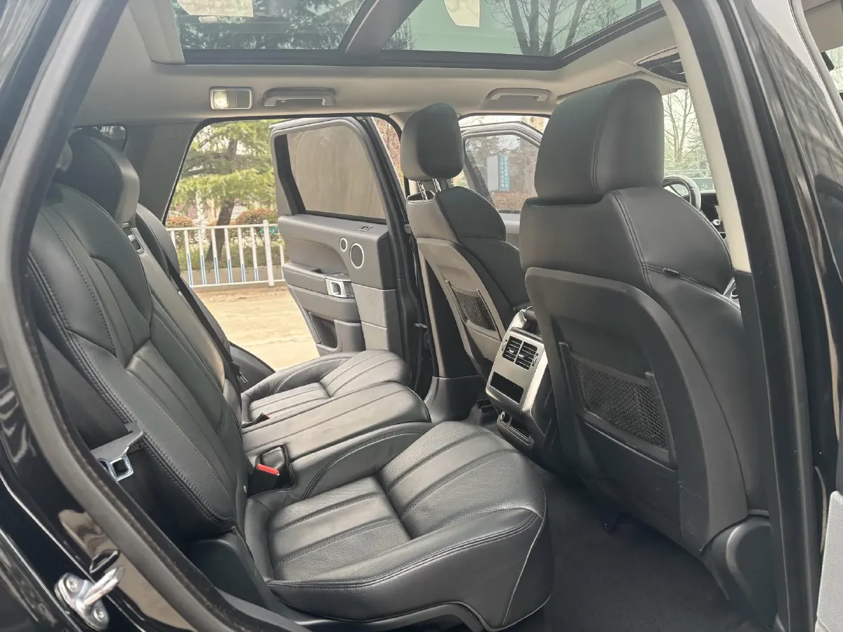 2017 Land Rover Range Rover Sport 3.0T 340HP V6 8AT,autocango,china used car exporter,china ev exporter,chinese used car exporter,chinese used ev exporter