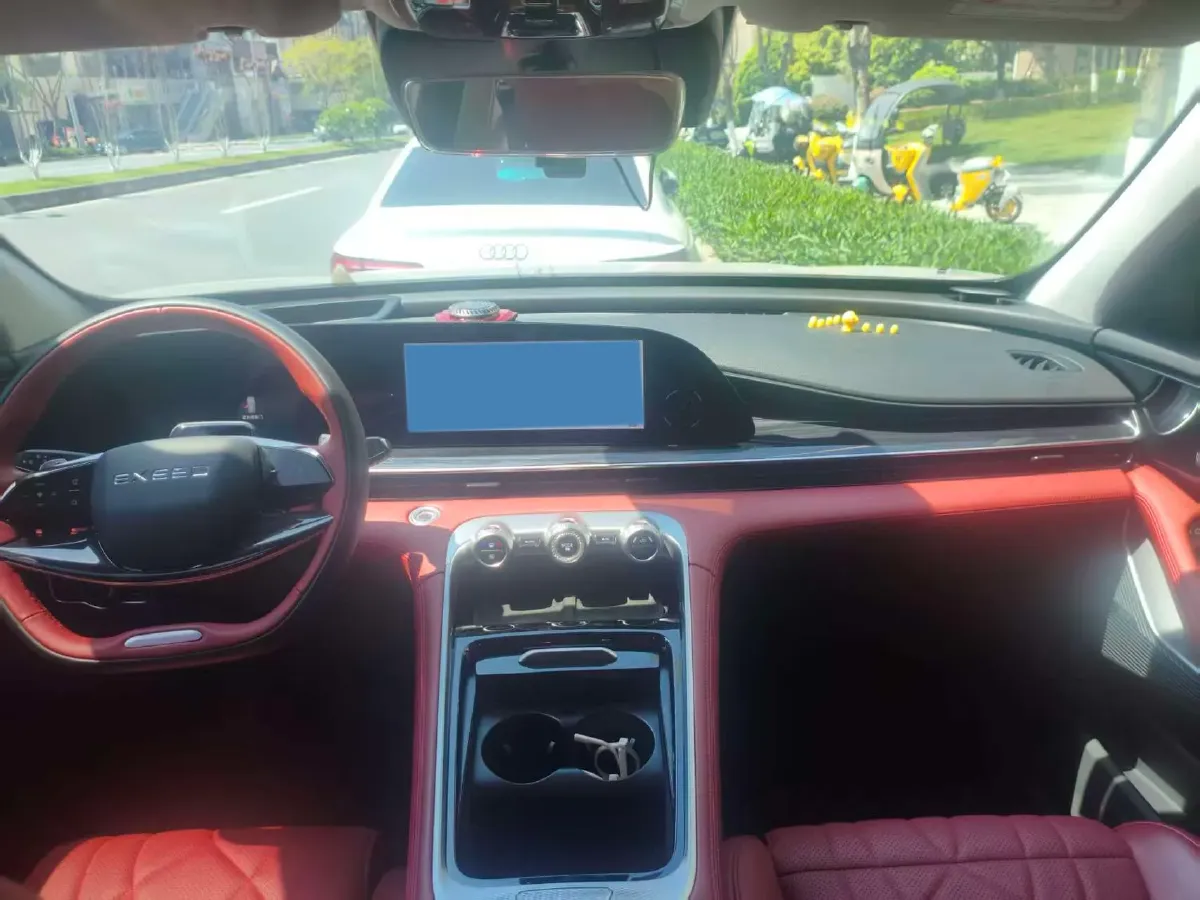 2023 Exceed RX 2.0T 261HP L4 7DCT,autocango,china used car exporter,china ev exporter,chinese used car exporter,chinese used ev exporter