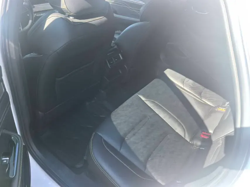 2023 Geely Preface 1.5T 181HP L4 7DCT,autocango,china used car exporter,china ev exporter,chinese used car exporter,chinese used ev exporter