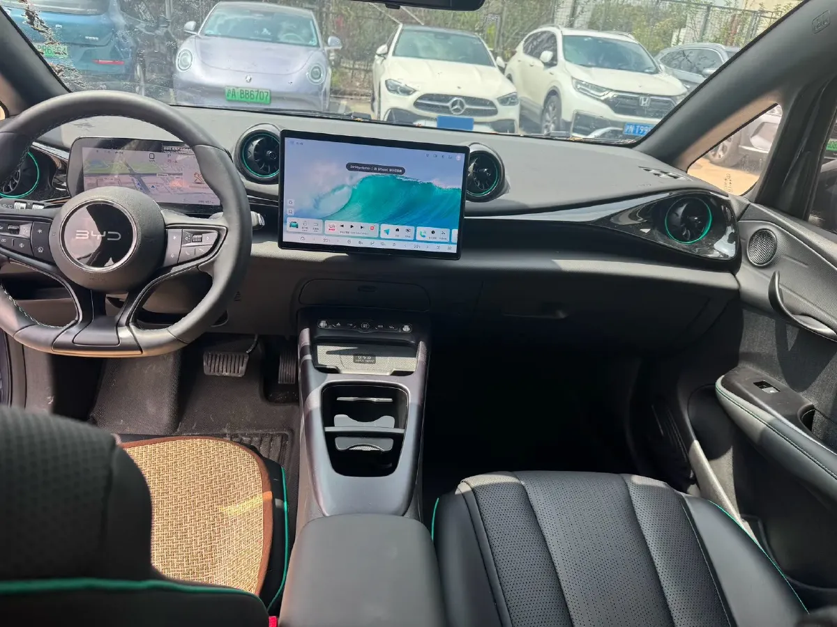 2025 BYD Dolphin BEV 45.12KWH,autocango,china used car exporter,china ev exporter,chinese used car exporter,chinese used ev exporter