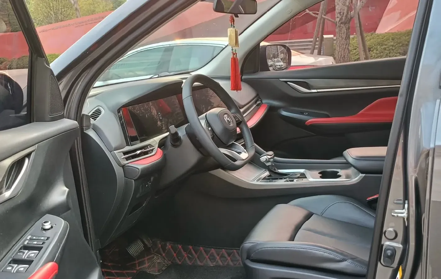 2022 ChangAn CS55 Plus 1.5T 180HP L4 7DCT,autocango,china used car exporter,china ev exporter,chinese used car exporter,chinese used ev exporter