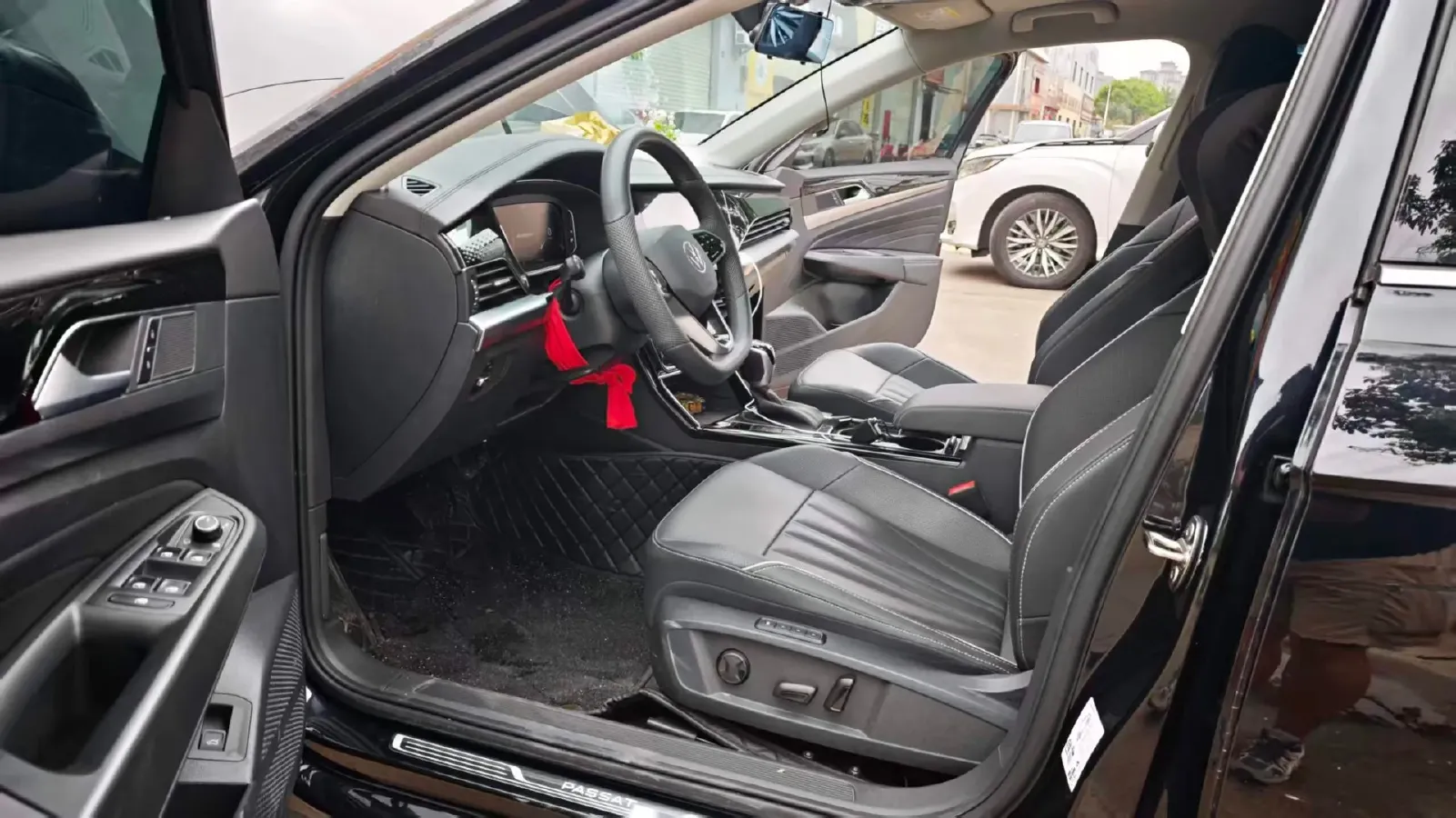 2024 Volkswagen Passat 2.0T 186HP L4 7DCT,autocango,china used car exporter,china ev exporter,chinese used car exporter,chinese used ev exporter