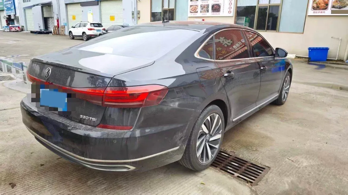 2024 Volkswagen Passat 2.0T 186HP L4 7DCT,autocango,china used car exporter,china ev exporter,chinese used car exporter,chinese used ev exporter