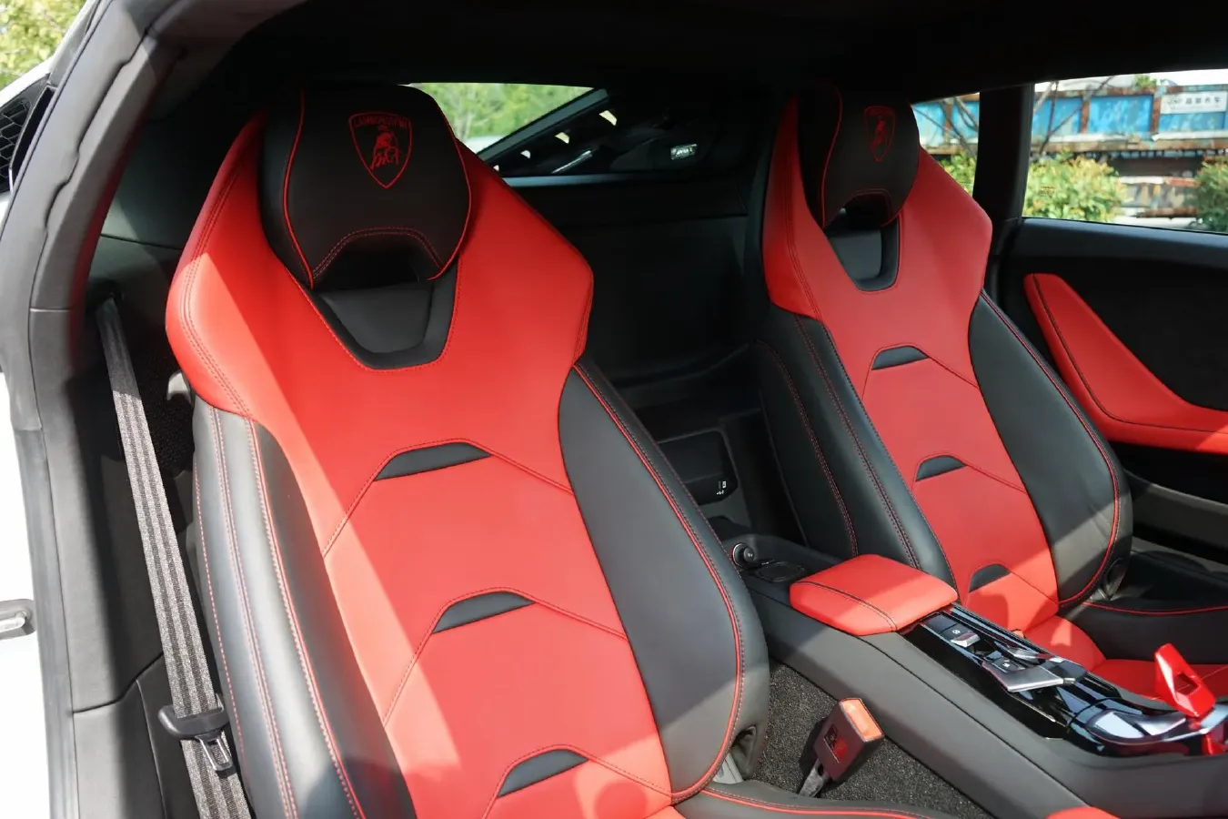 2020 Lamborghini Huracán 5.2L 611HP V10 7DCT,autocango,china used car exporter,china ev exporter,chinese used car exporter,chinese used ev exporter