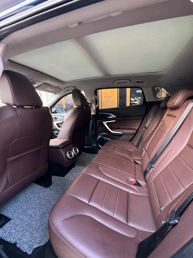 2019 WEY VV7 2.0T 234HP L4 7DCT,autocango,china used car exporter,china ev exporter,chinese used car exporter,chinese used ev exporter