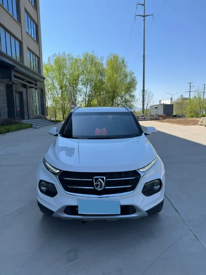 2017 BaoJun 510 1.5L 112HP L4 6MT,autocango,china used car exporter,china ev exporter,chinese used car exporter,chinese used ev exporter