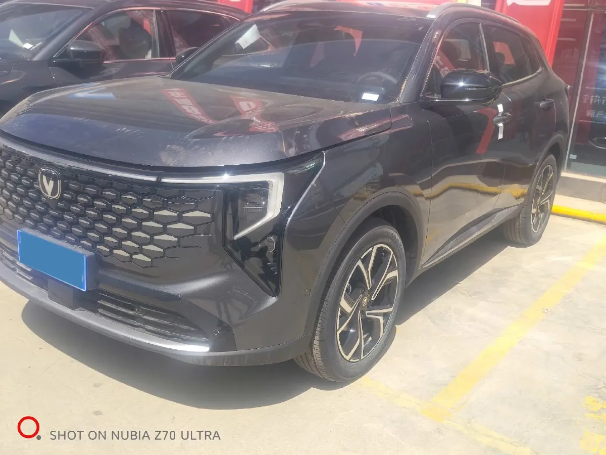 2026 ChangAn CS55 Plus 1.5T 192HP L4 7DCT,autocango,china used car exporter,china ev exporter,chinese used car exporter,chinese used ev exporter